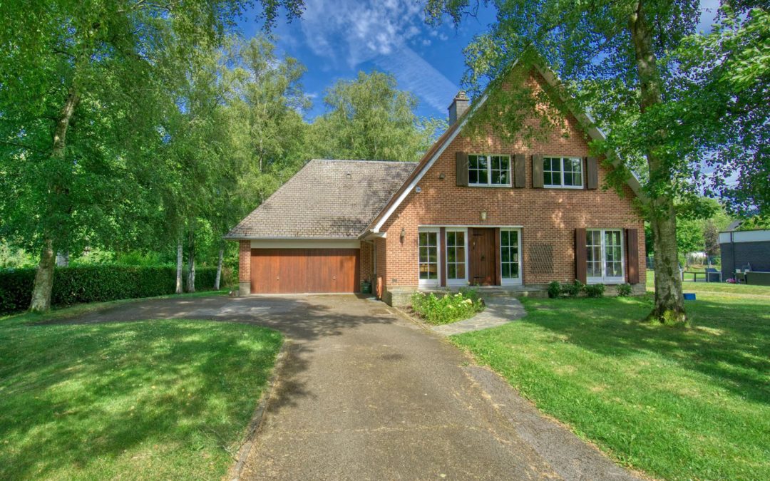 NEUPRÉ (ROGNAC) – 595.000 €